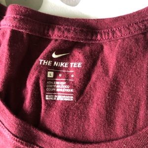 Nike women’s L t-shirt